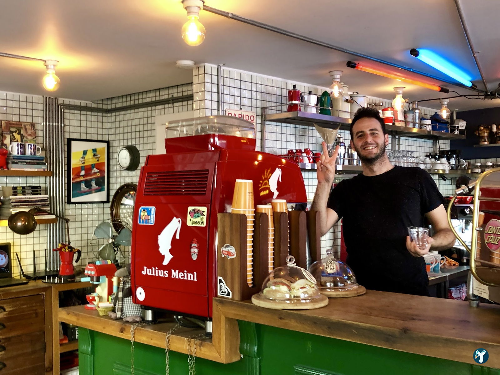 Sunday Coffee Bar