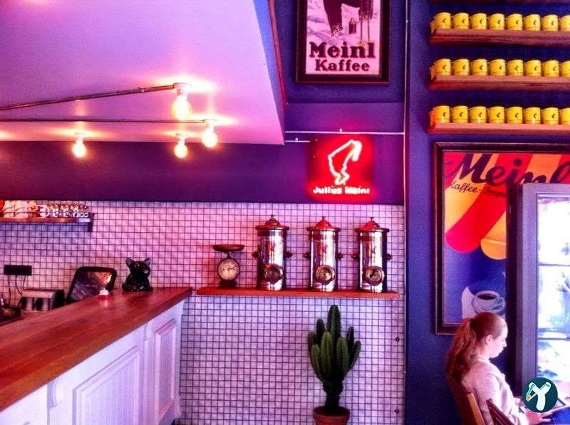Sunday Coffee Bar