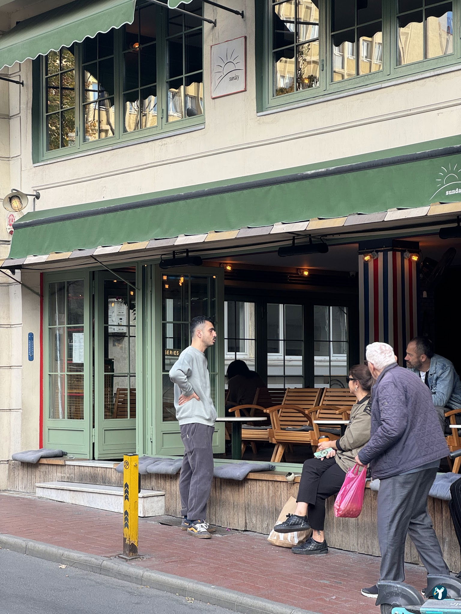 Sunday Coffee Bar