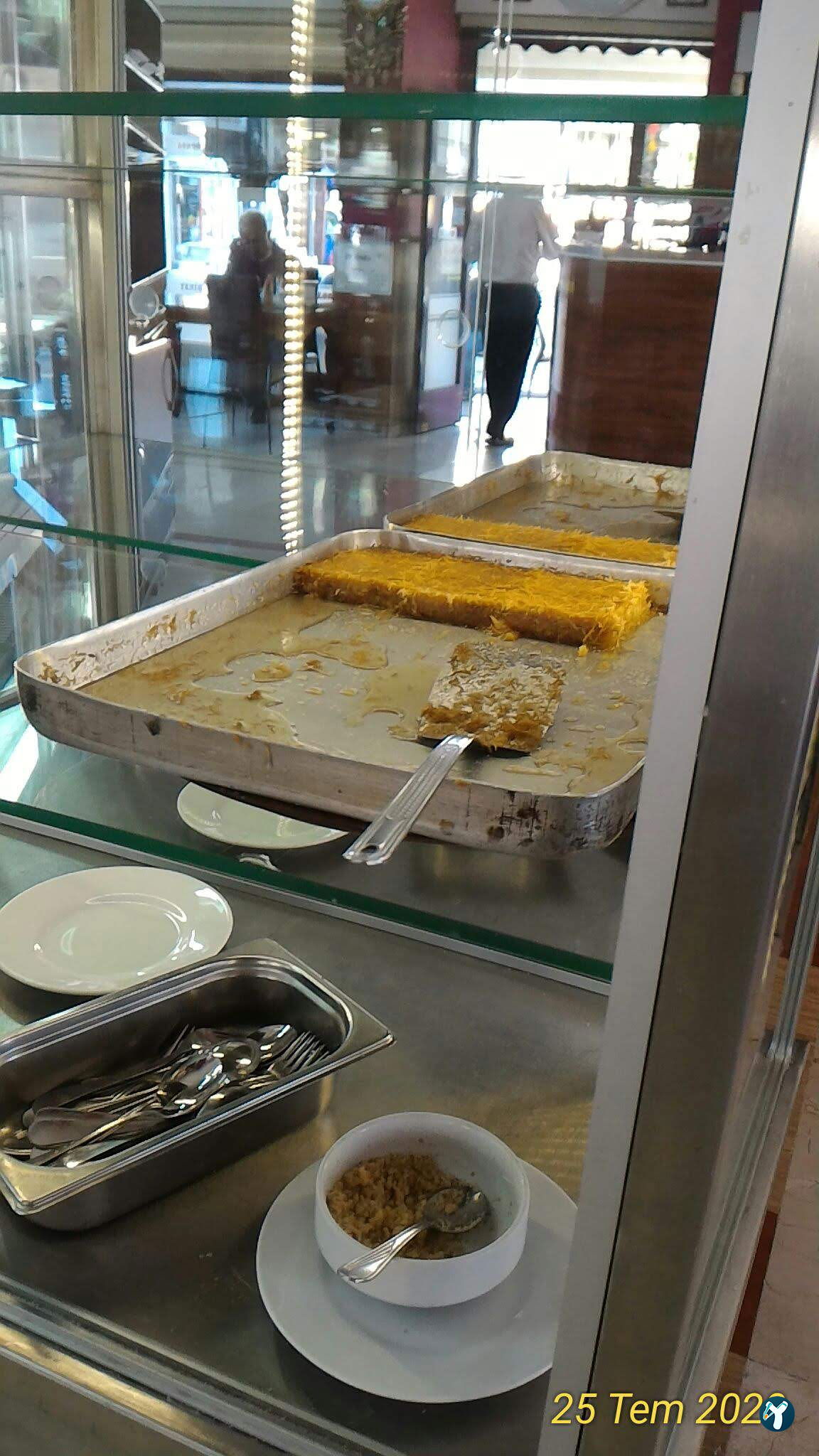 Yenigül Lokantası (Paçaci Cemal)