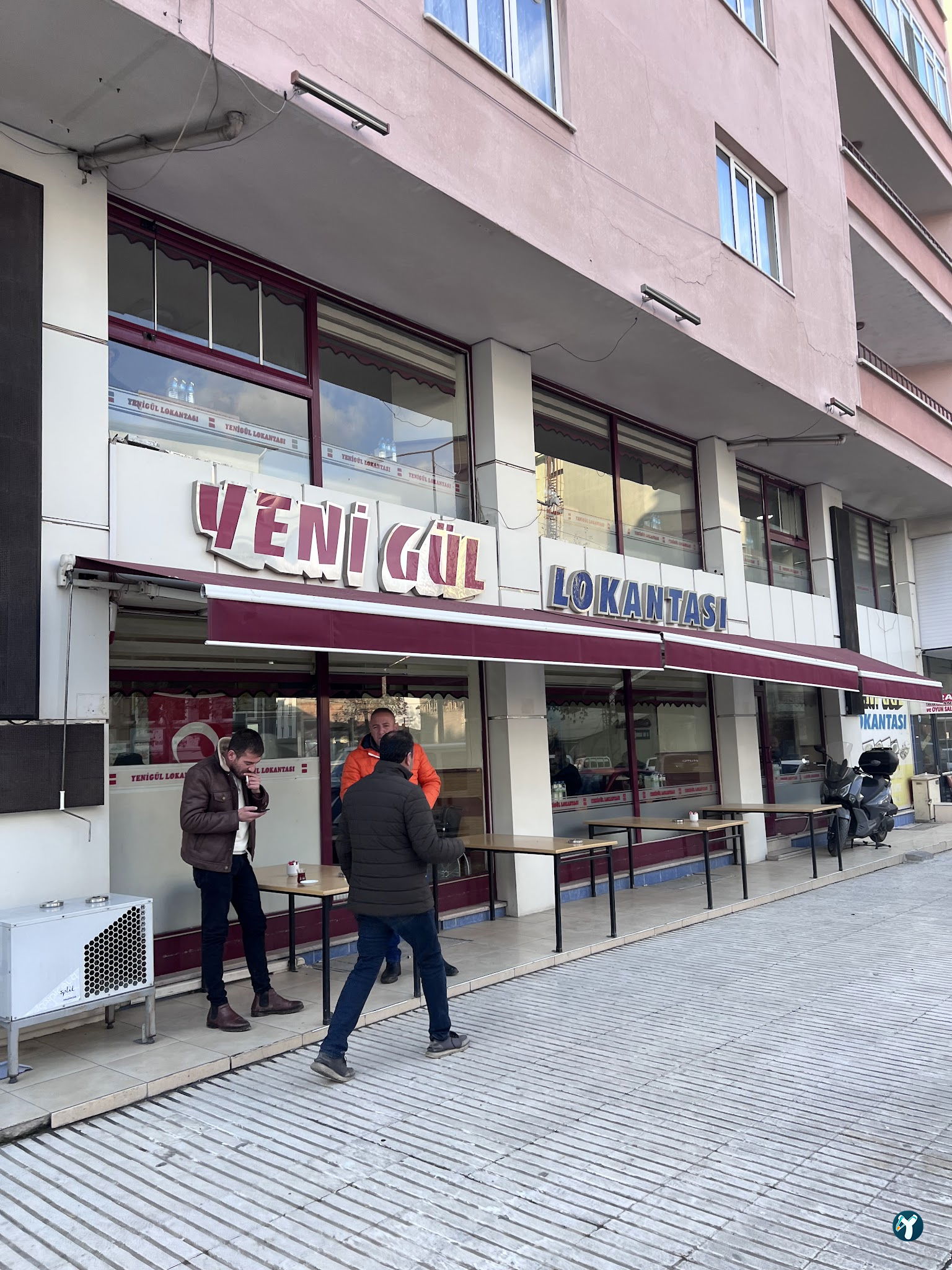 Yenigül Lokantası (Paçaci Cemal)