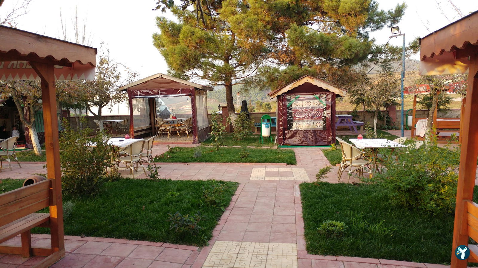 Bağlar Et Mangal Çay Bahçesi