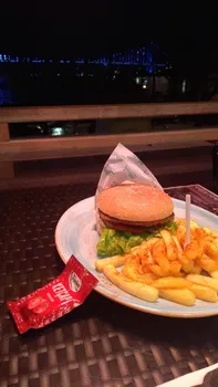 Rainbow Cafe & Restaurant resimleri