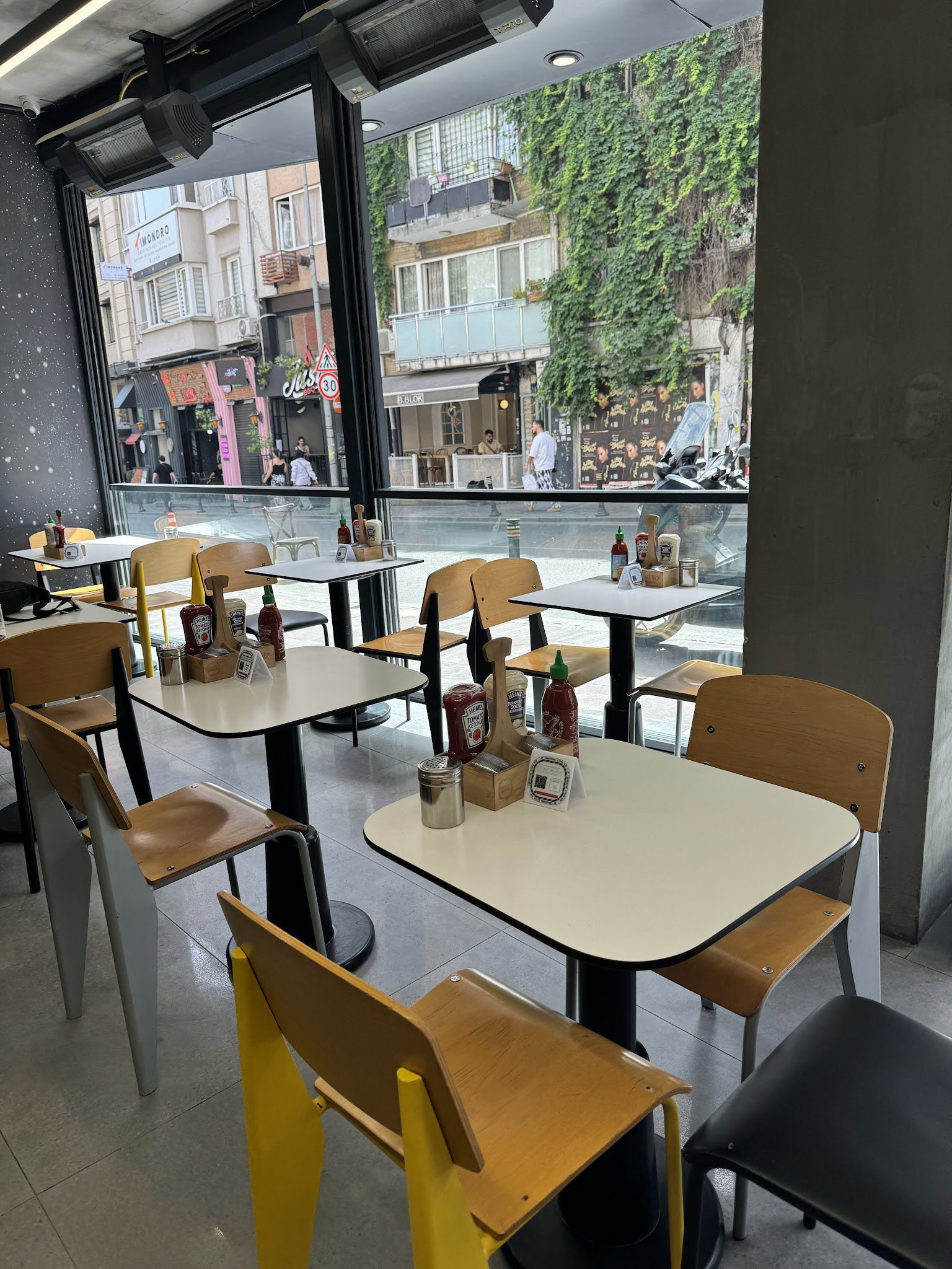 Betro Burger Beşiktaş