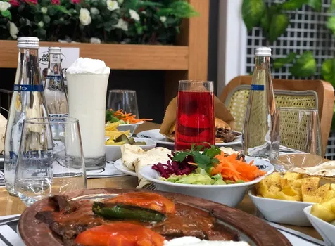 DÖNERCI YUSUF USTA resimleri