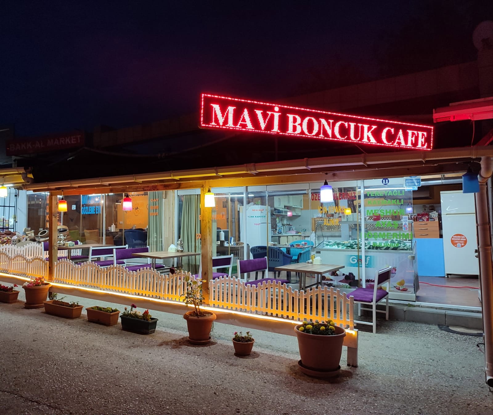 Mavi Boncuk Cafe