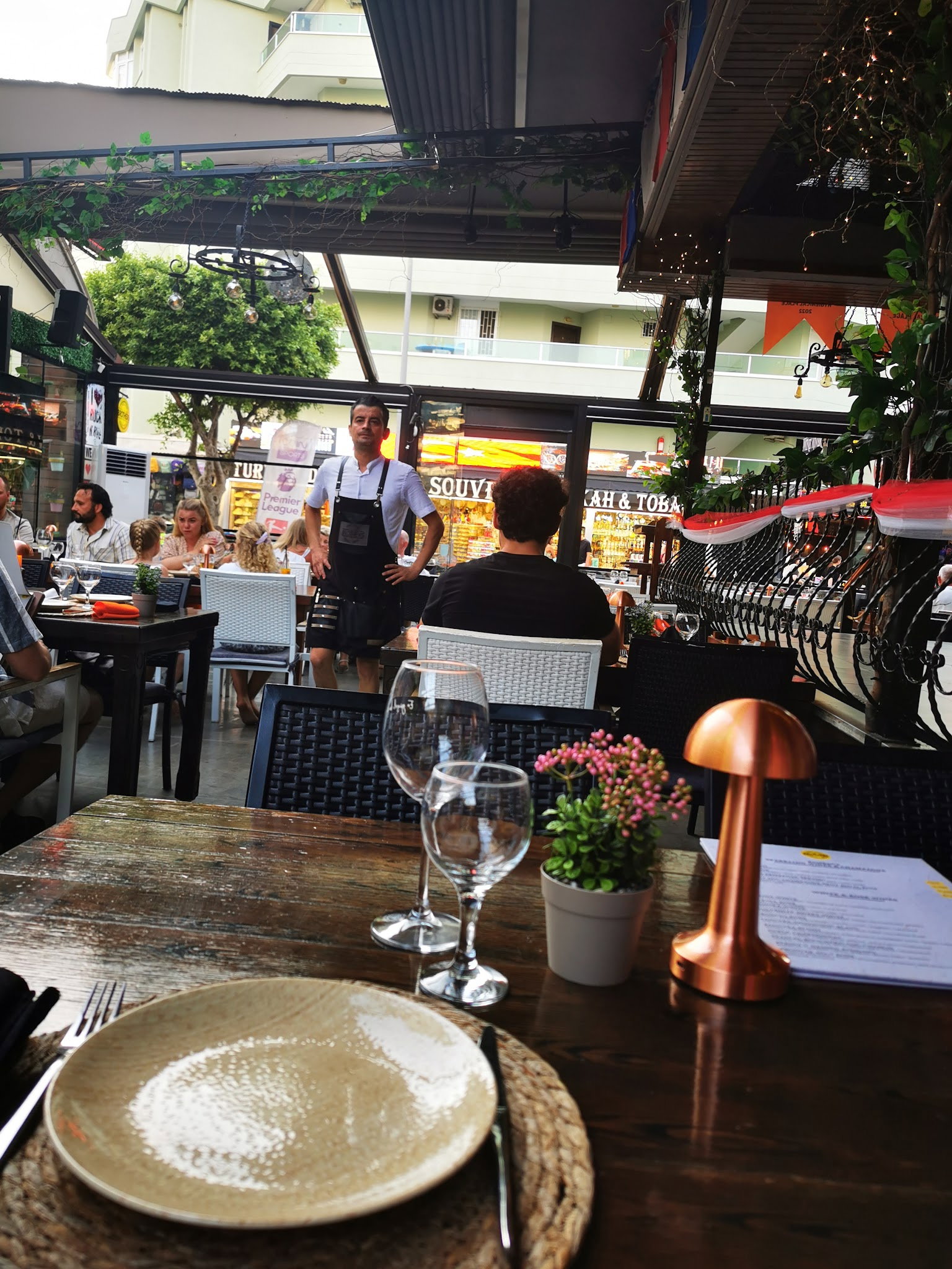 The Brothers House Restaurant