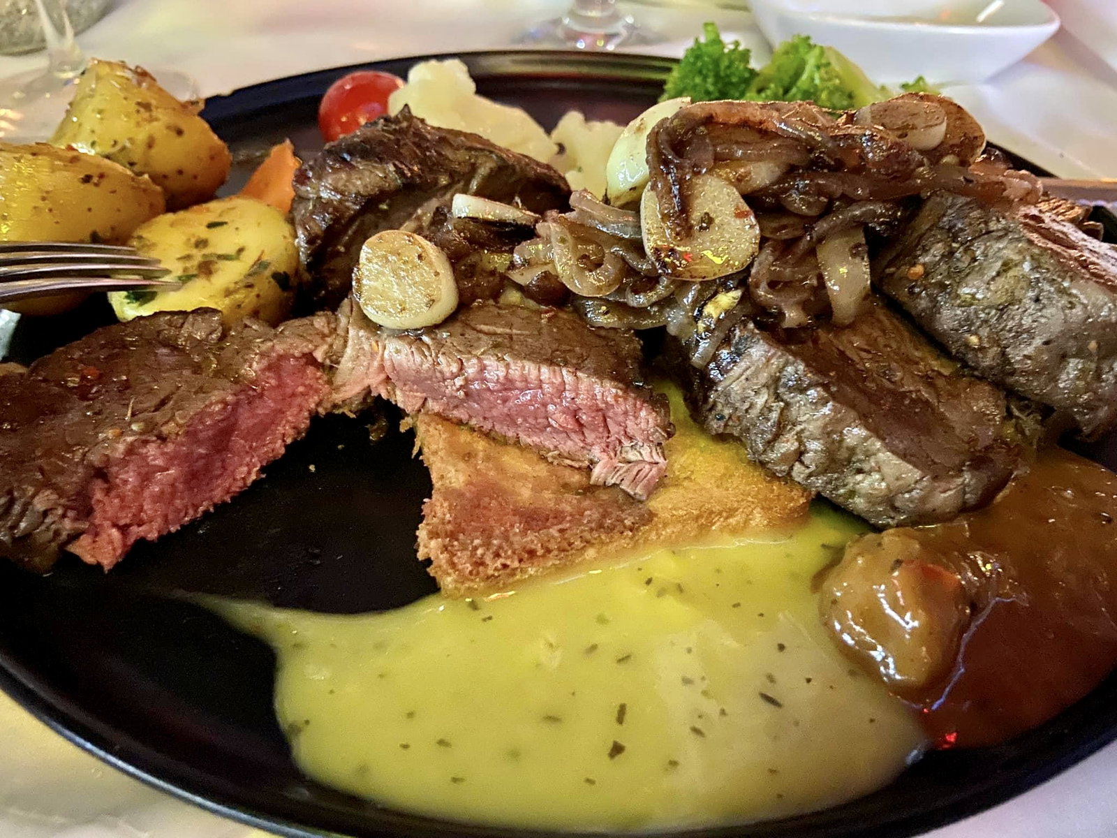 The Brothers House Restaurant