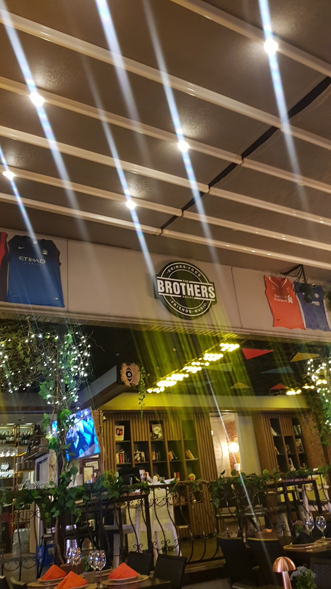 The Brothers House Restaurant