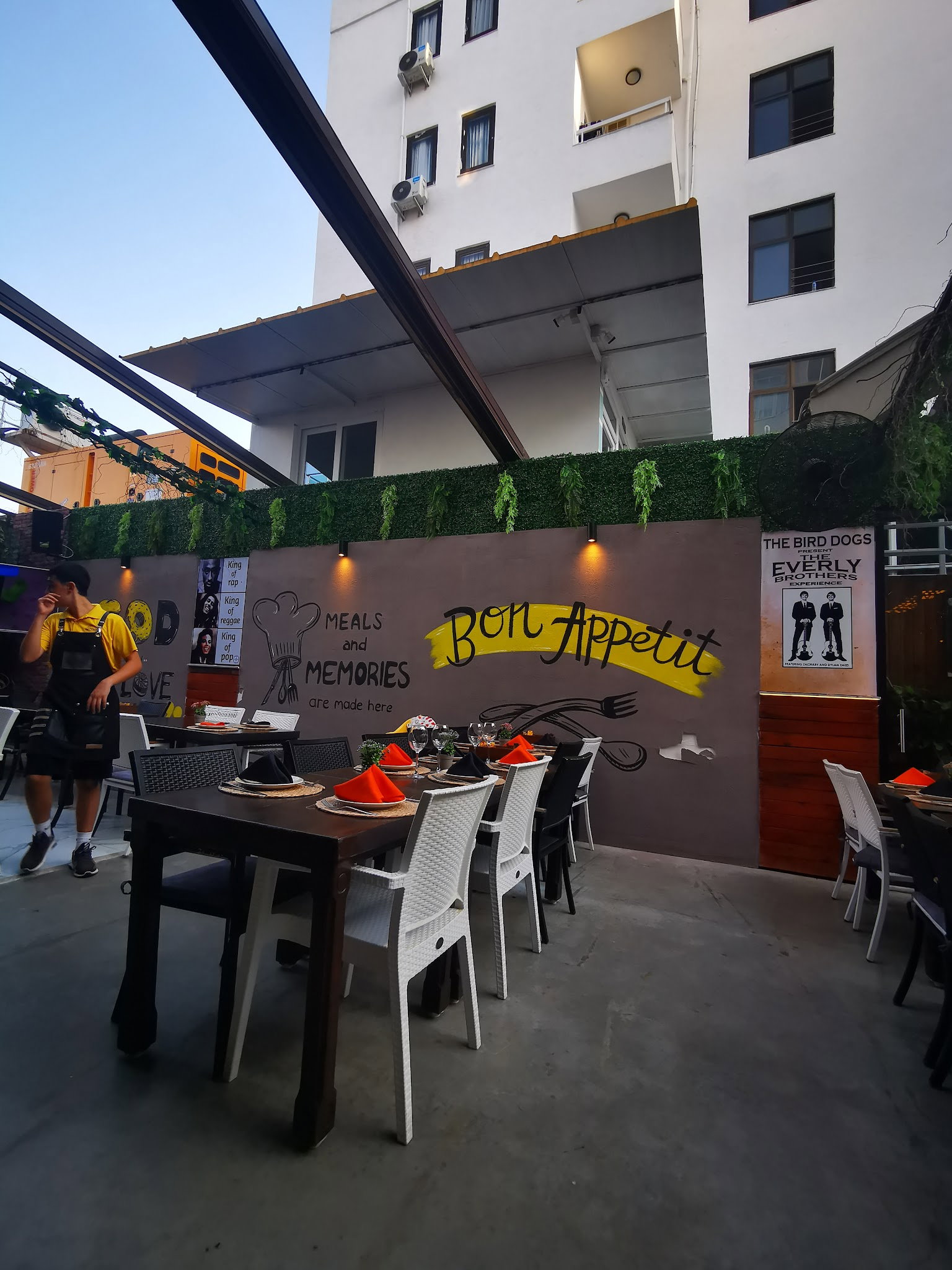 The Brothers House Restaurant