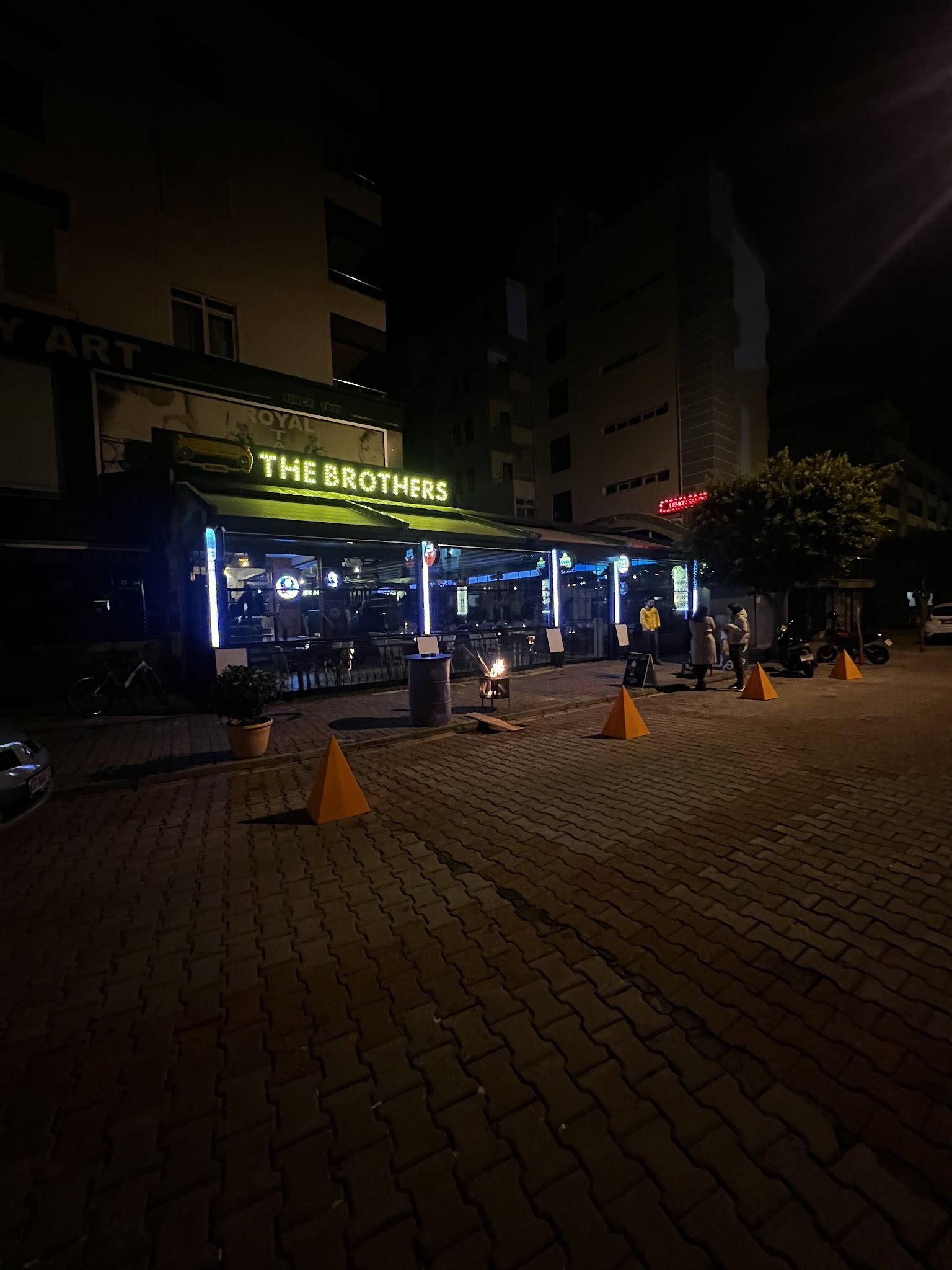 The Brothers House Restaurant