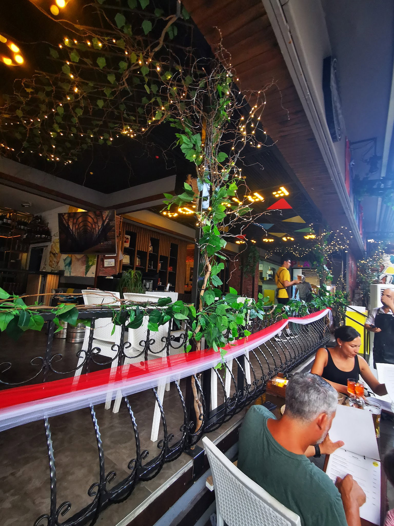 The Brothers House Restaurant