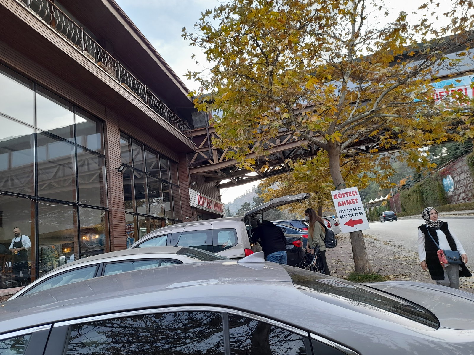 Köfteci̇ Ahmet Kizilcahamam