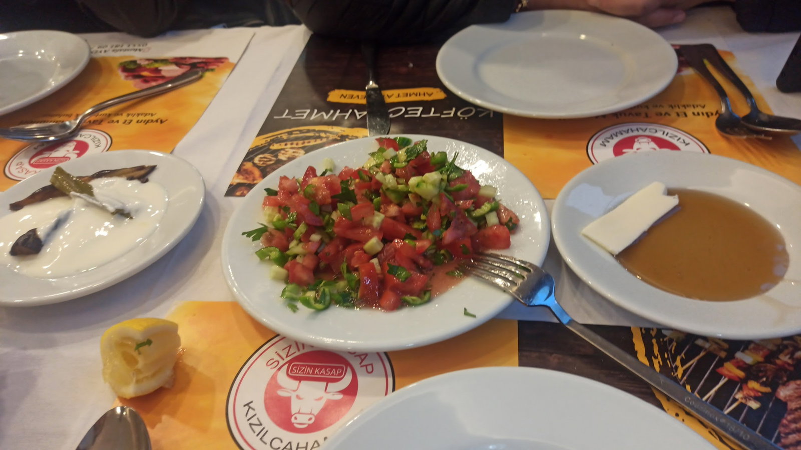 Köfteci̇ Ahmet Kizilcahamam