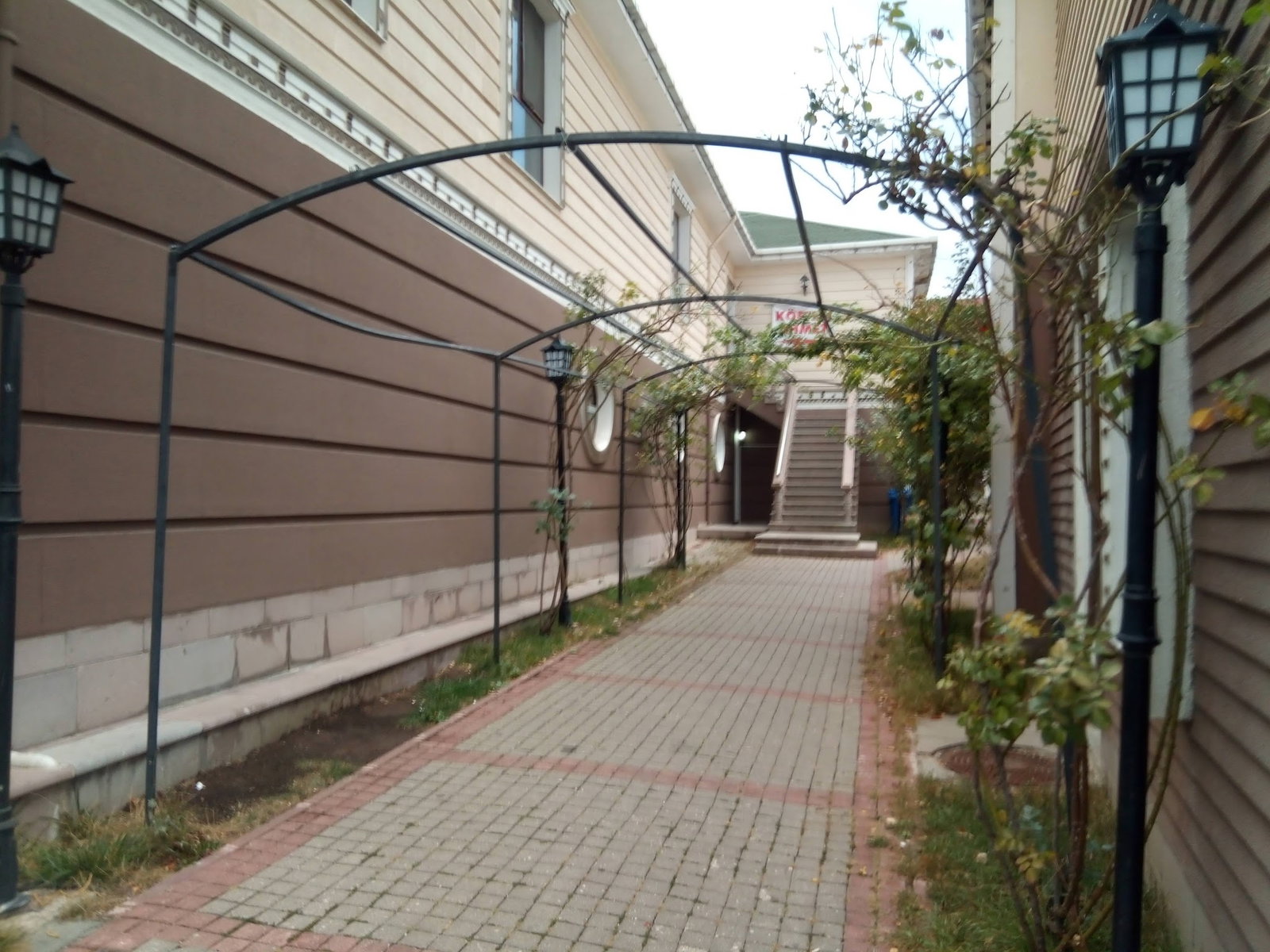 Köfteci̇ Ahmet Kizilcahamam