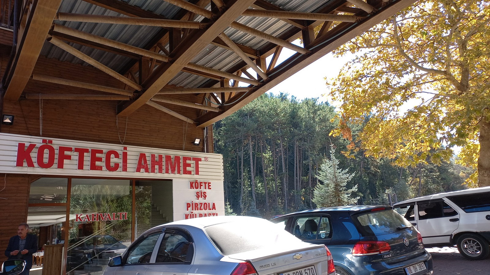 Köfteci̇ Ahmet Kizilcahamam