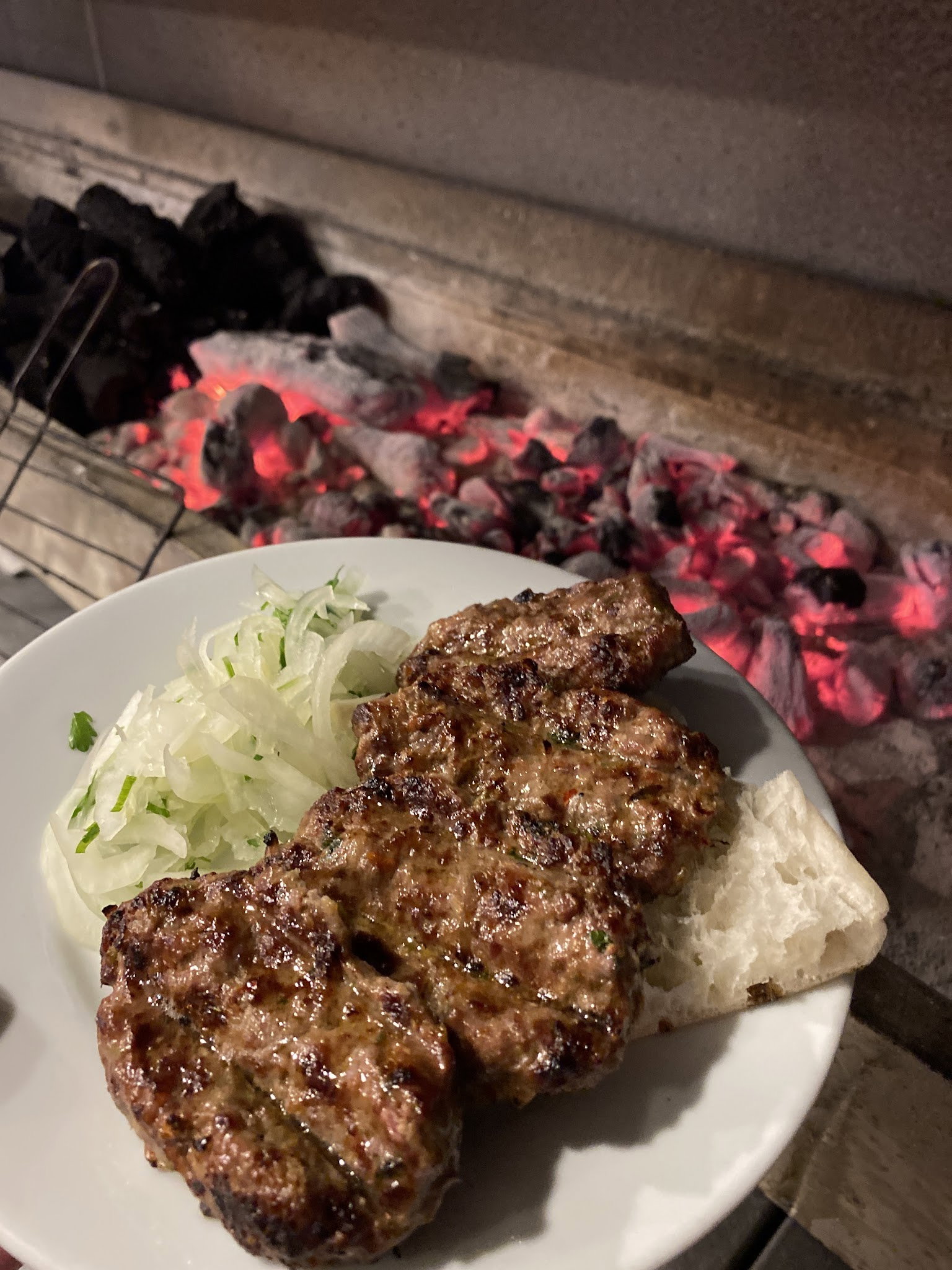 Köfteci̇ Ahmet Kizilcahamam