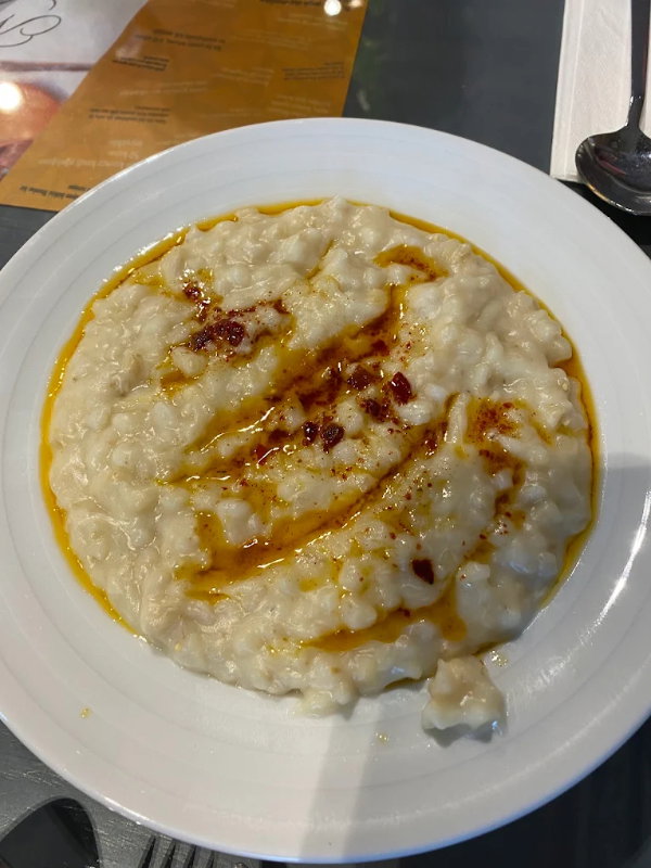 Niyazi Kesim Restoran Bafra Pidesi