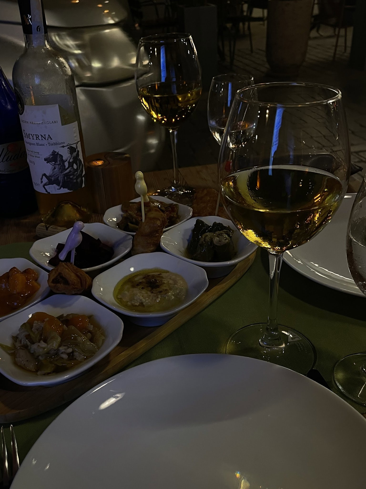 Antique Cafe Restaurant