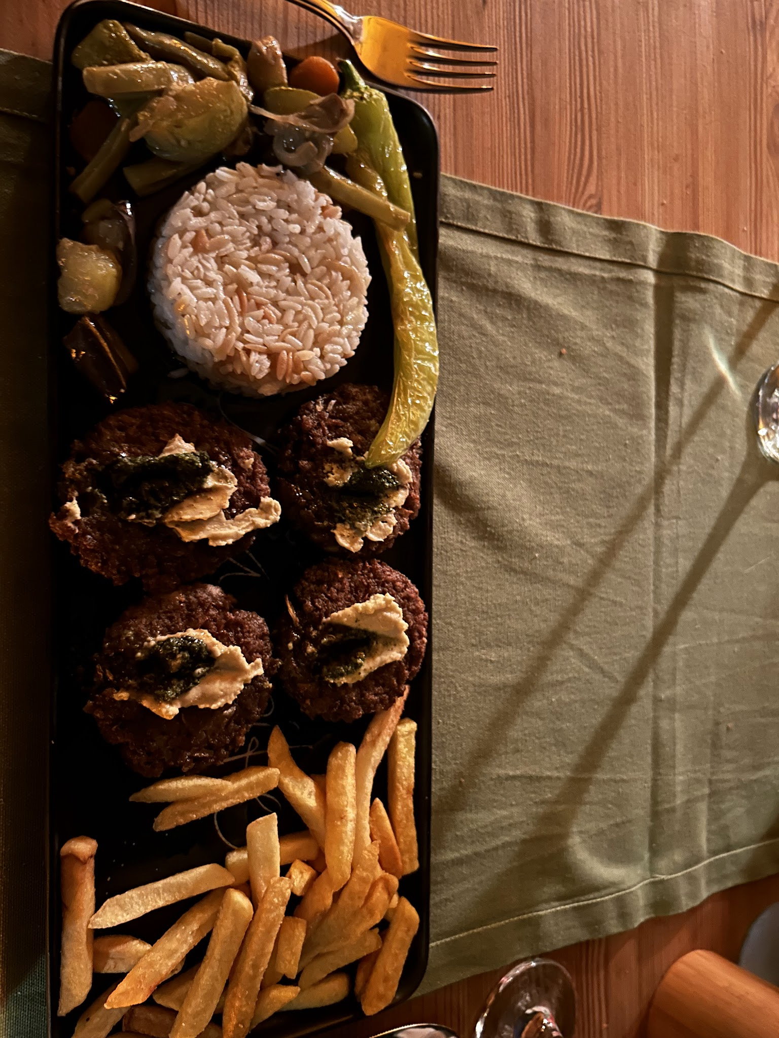 Antique Cafe Restaurant