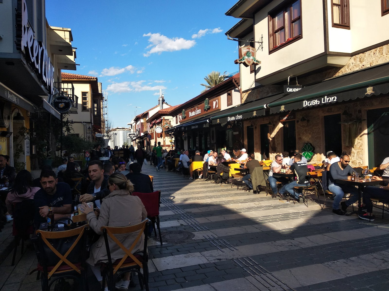 Antique Cafe Restaurant