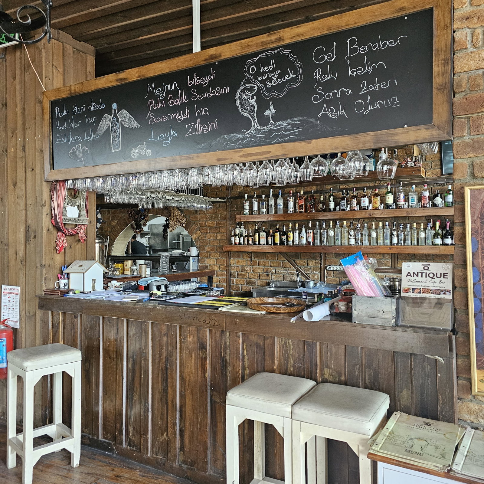 Antique Cafe Restaurant