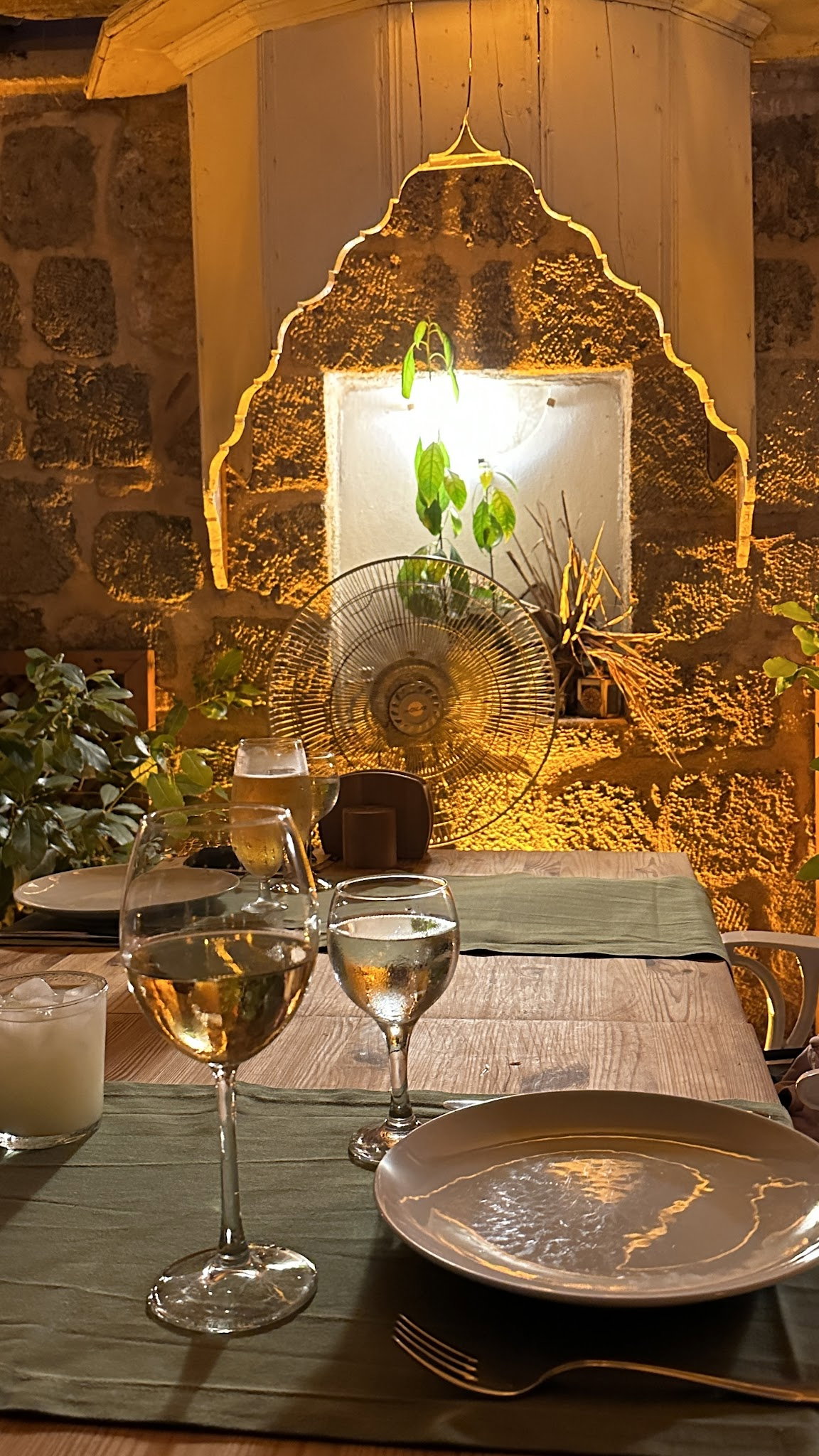 Antique Cafe Restaurant