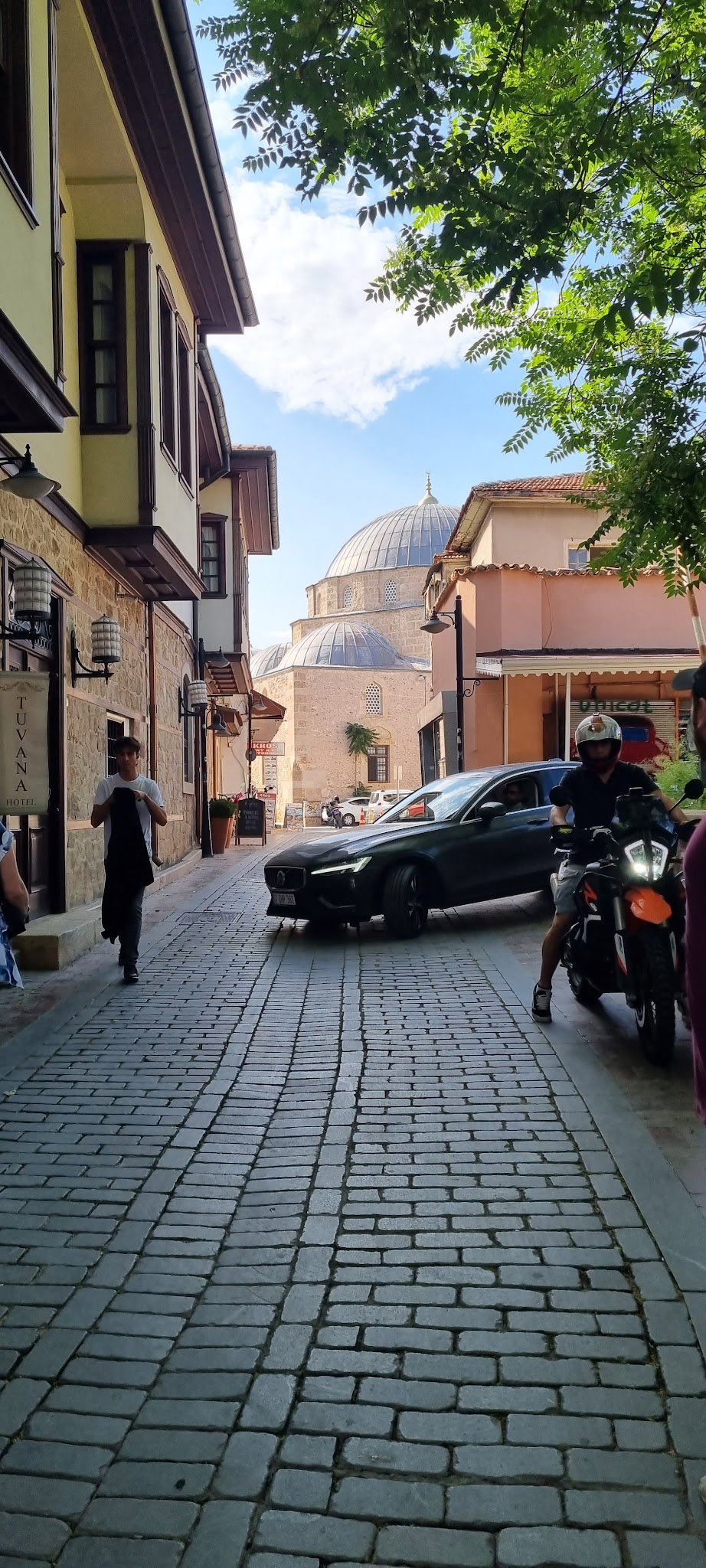 Antique Cafe Restaurant