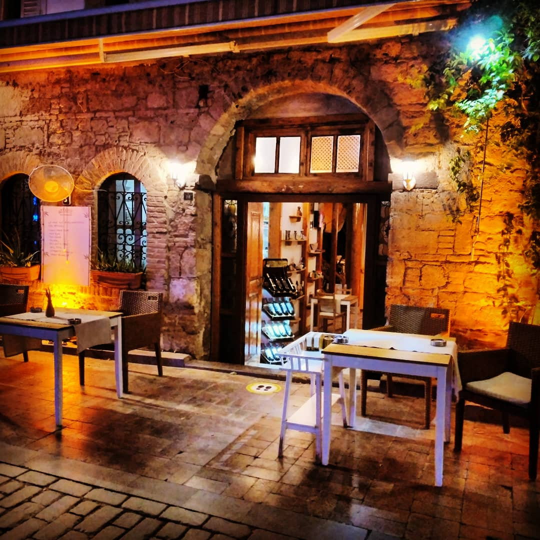 Antique Cafe Restaurant