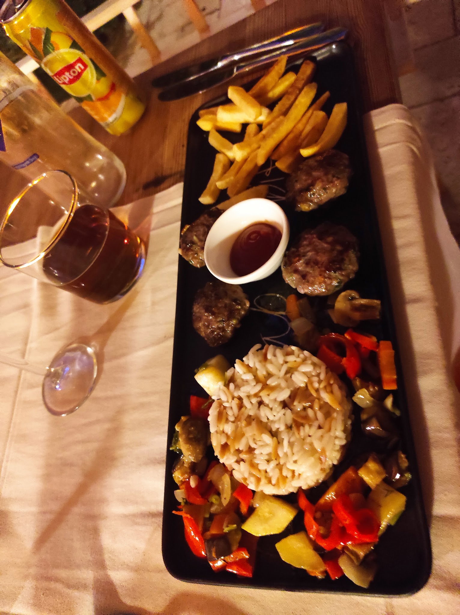 Antique Cafe Restaurant