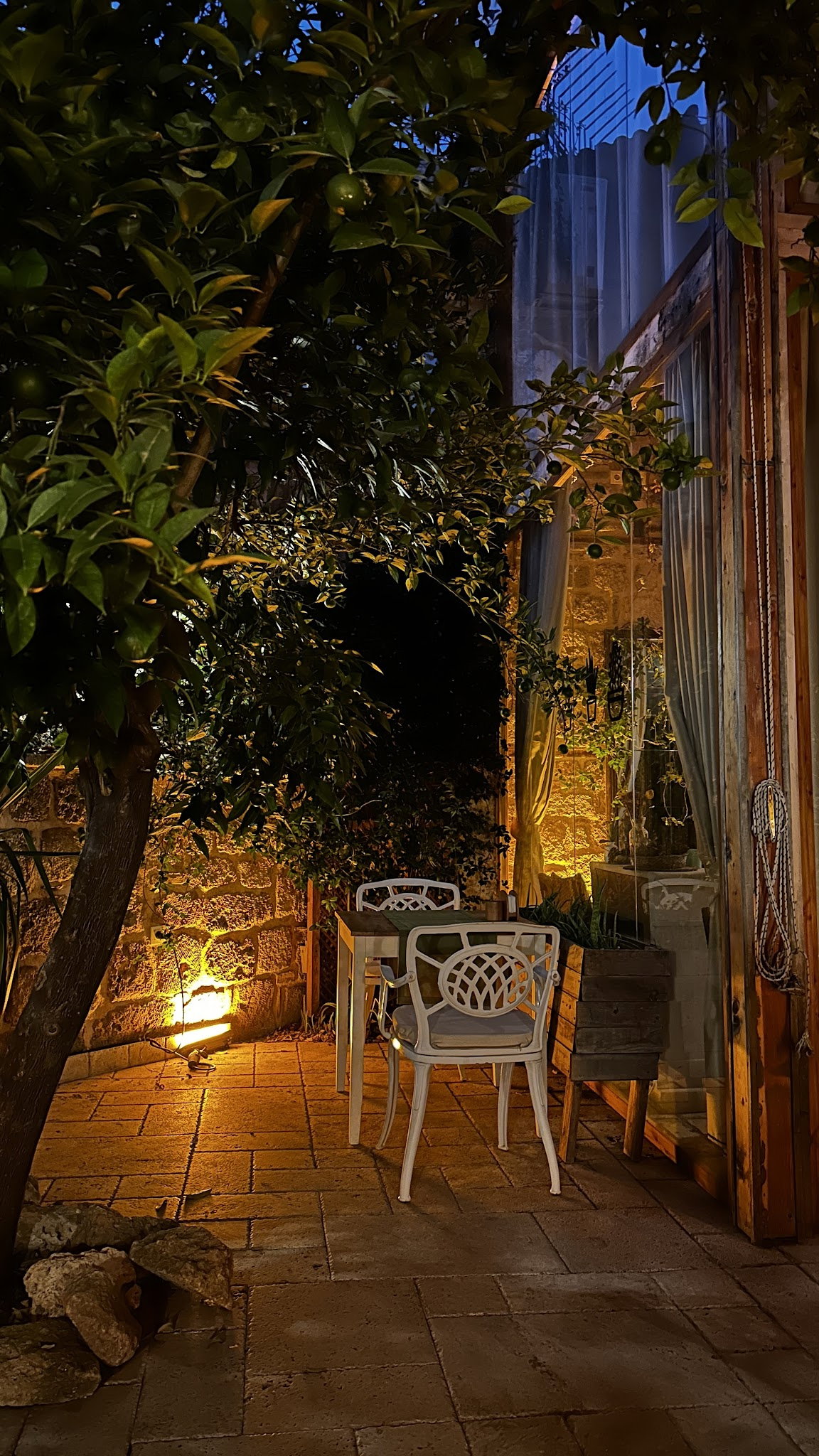 Antique Cafe Restaurant