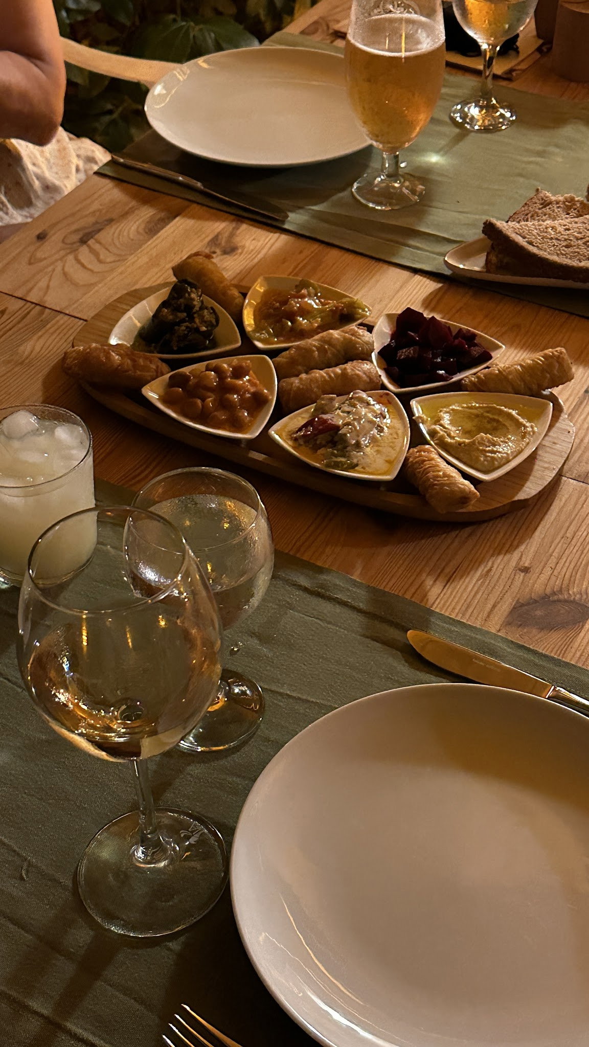 Antique Cafe Restaurant