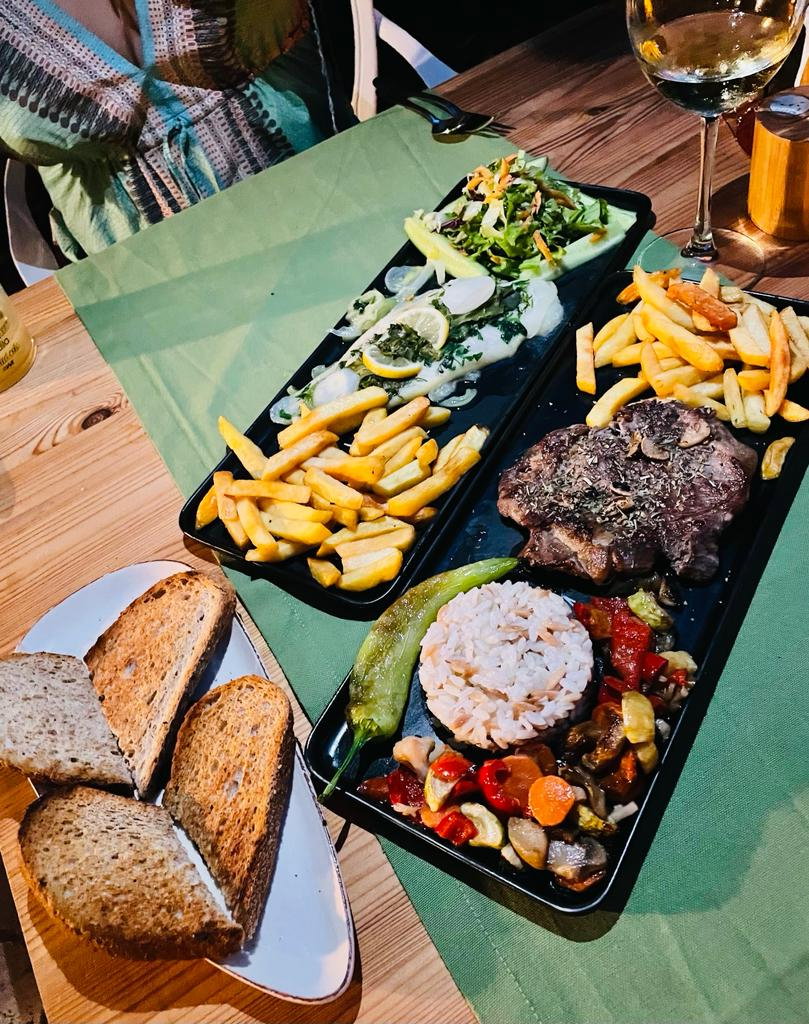 Antique Cafe Restaurant