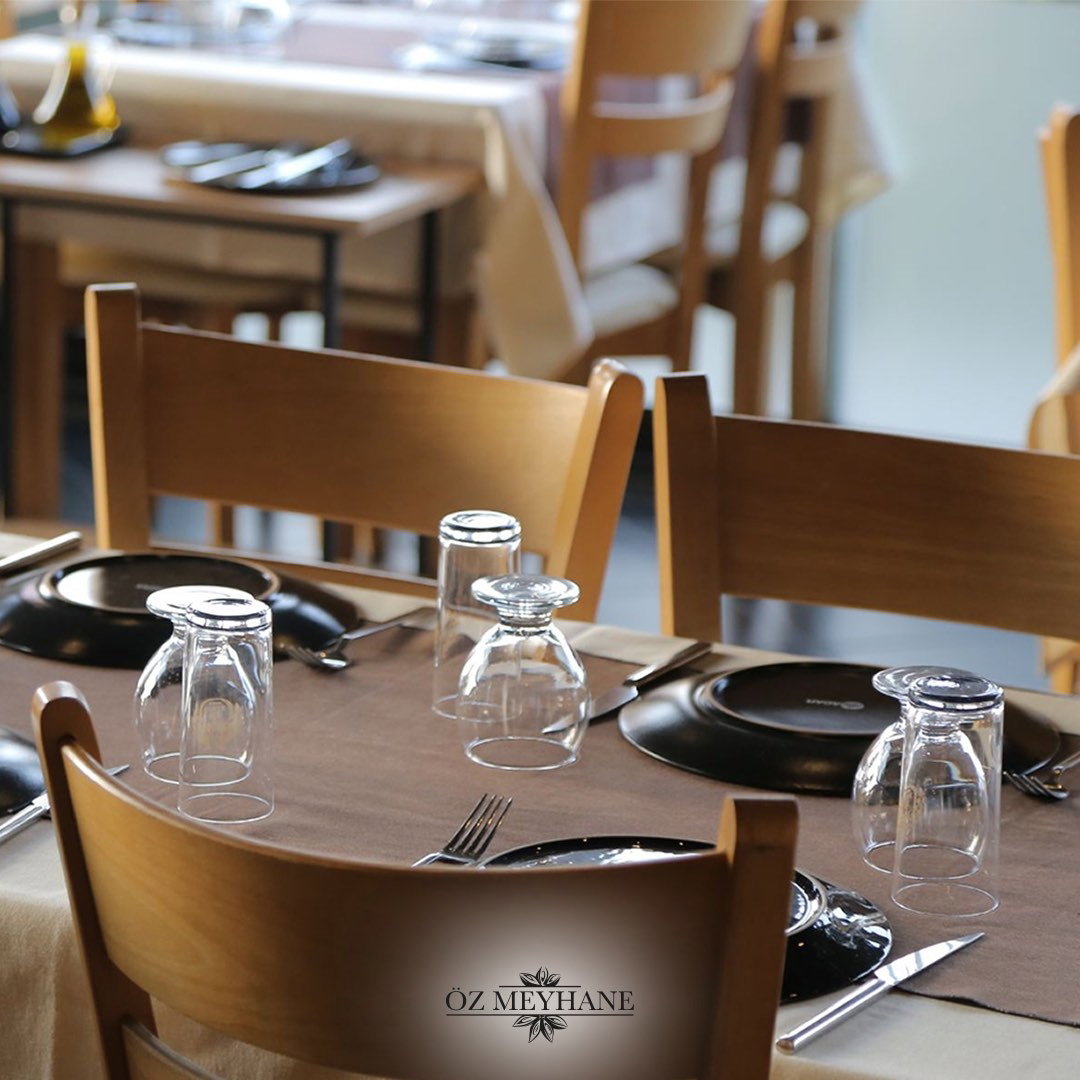 Öz Meyhane Bornova