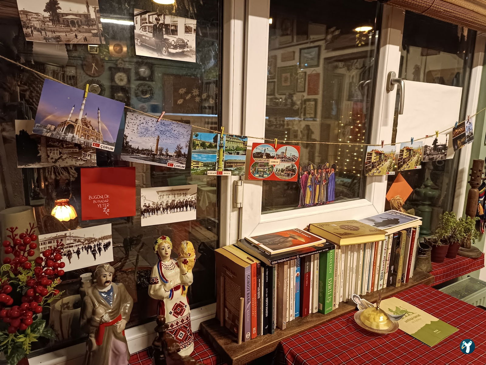 Antik Cafe & Bistro