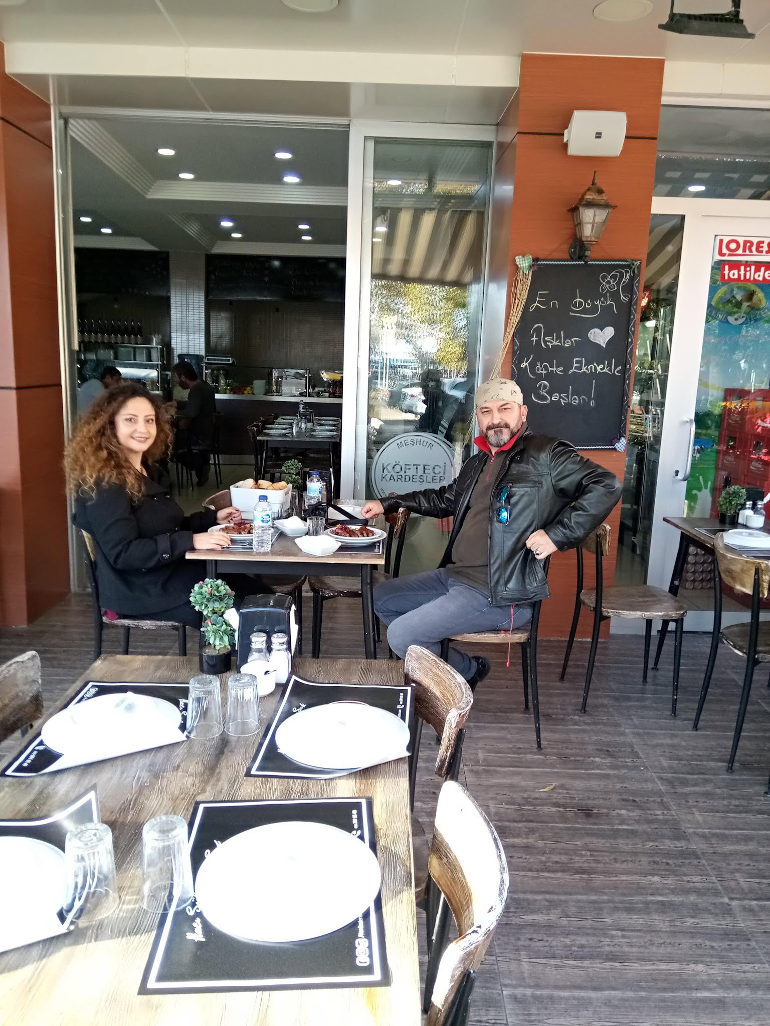 Meşhur Köfteci Kardeşler