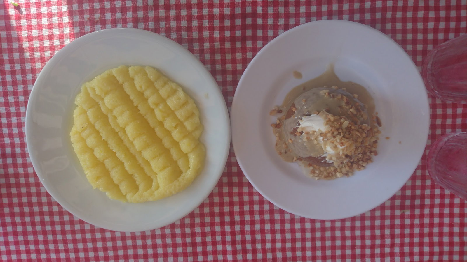 Meşhur Köfteci Kardeşler