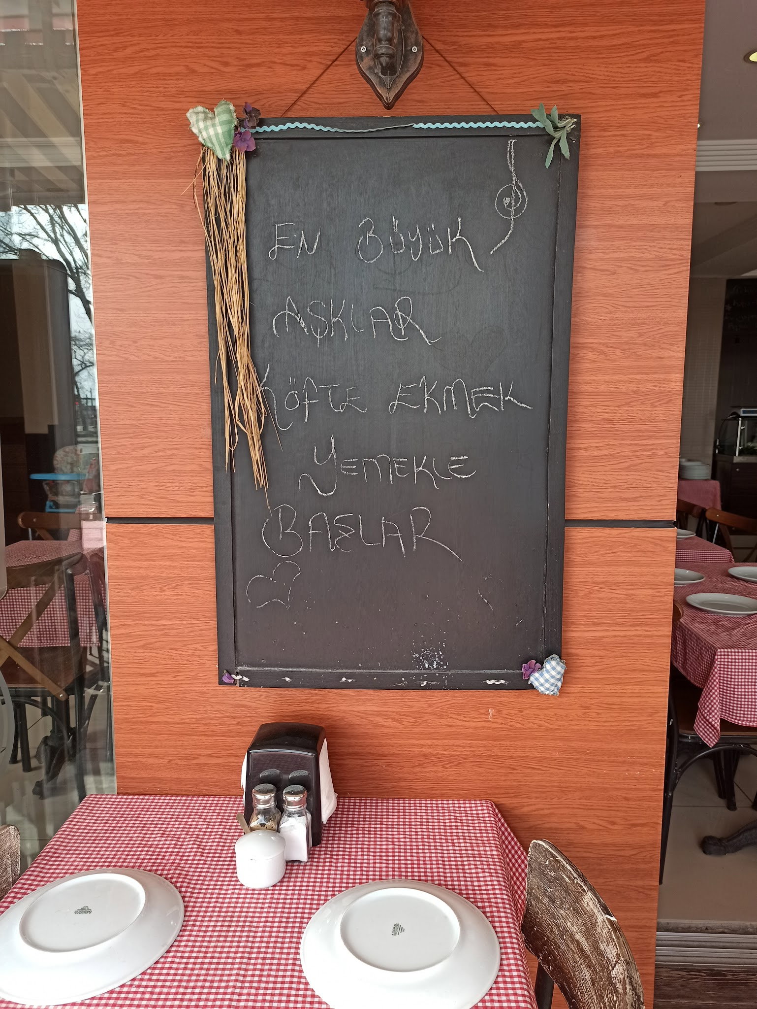 Meşhur Köfteci Kardeşler