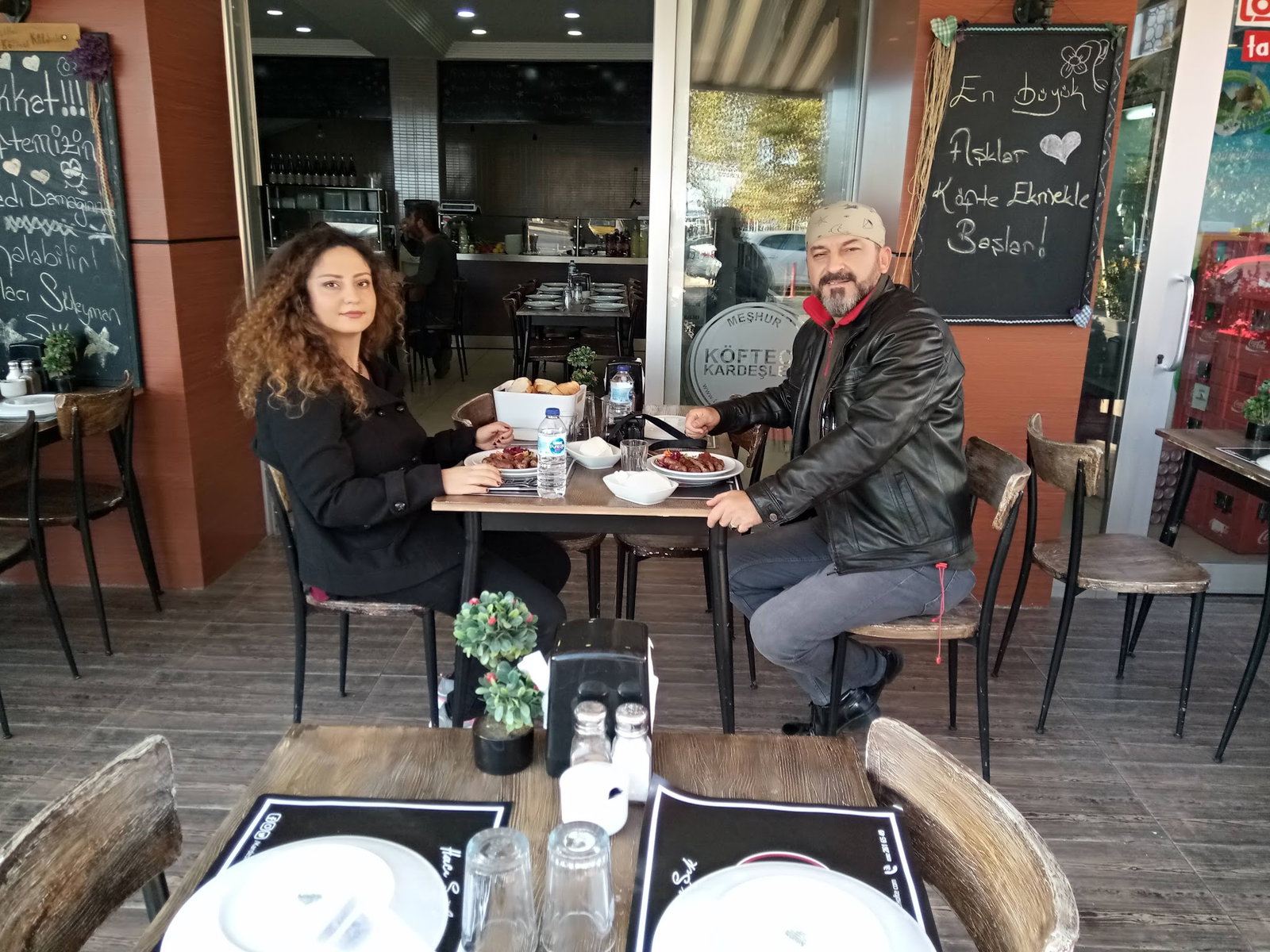 Meşhur Köfteci Kardeşler