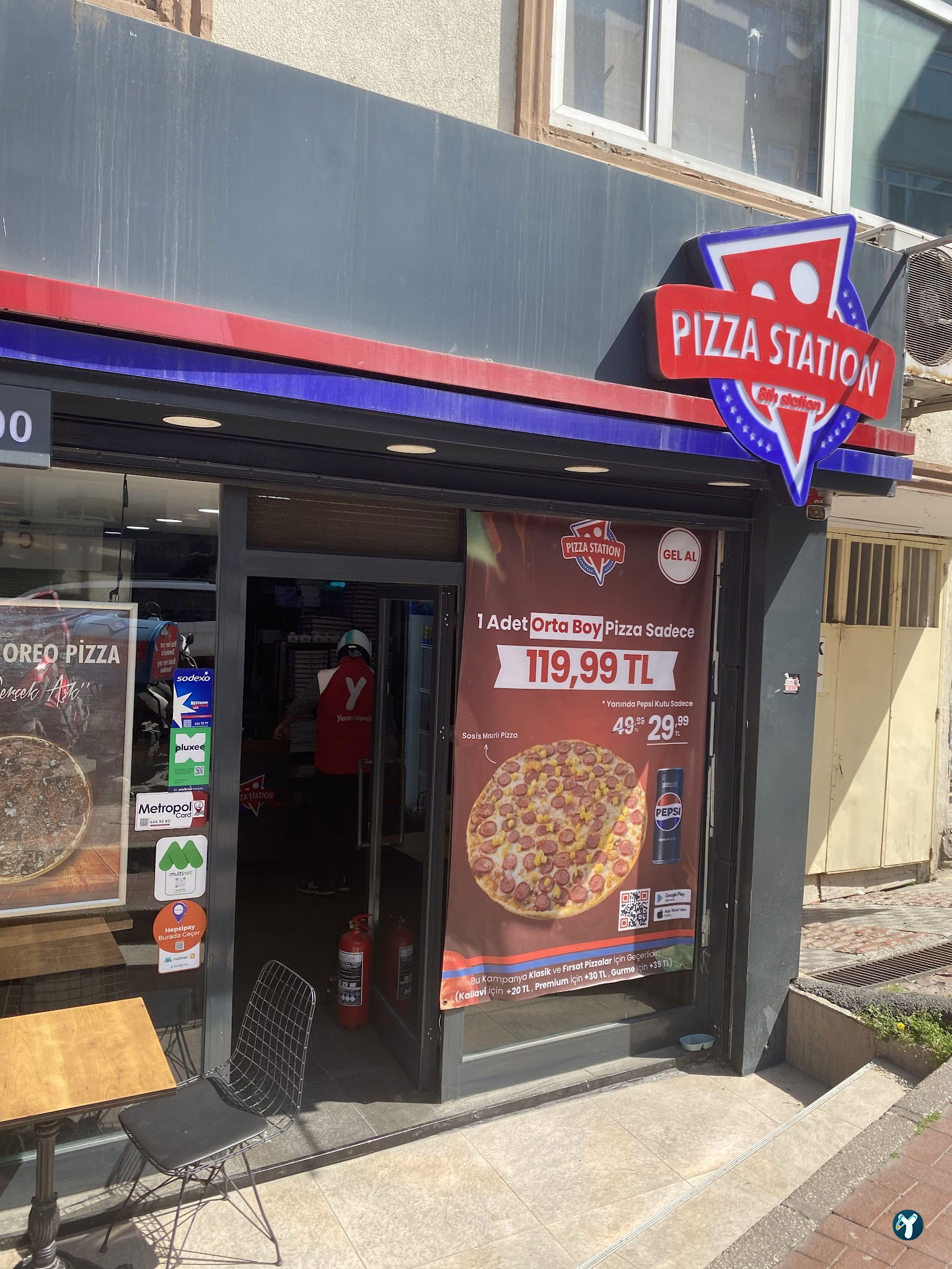 Pizza Station