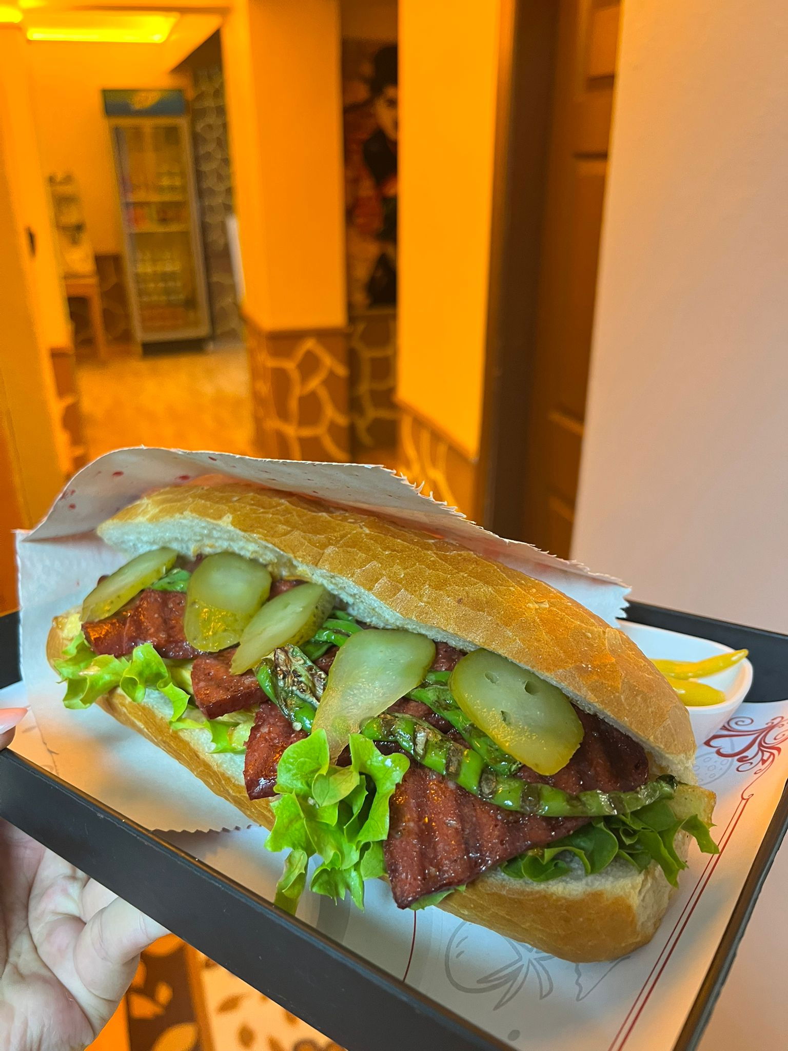 Akçam Cafe. Tost-Kumru