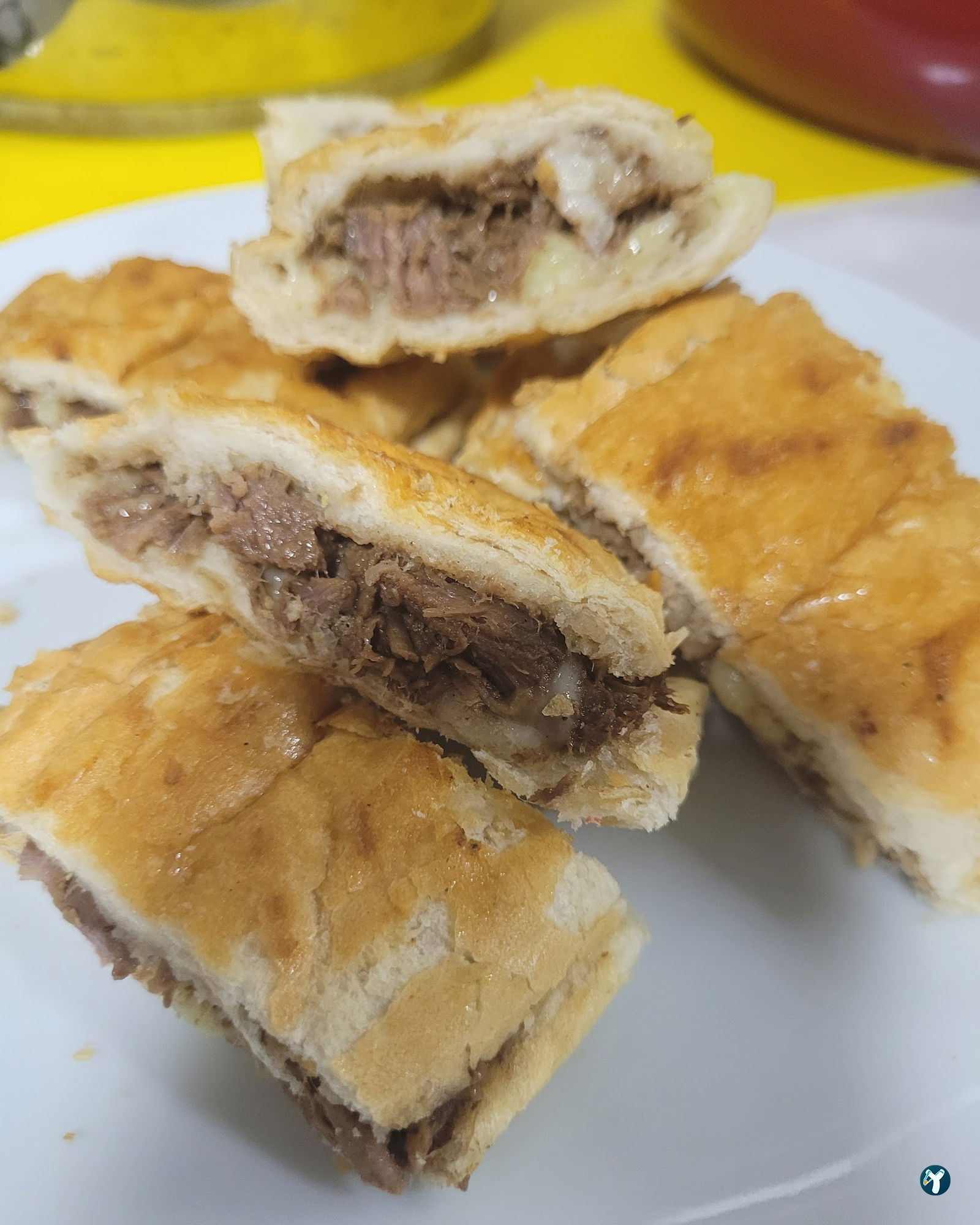 Akçam Cafe. Tost-Kumru