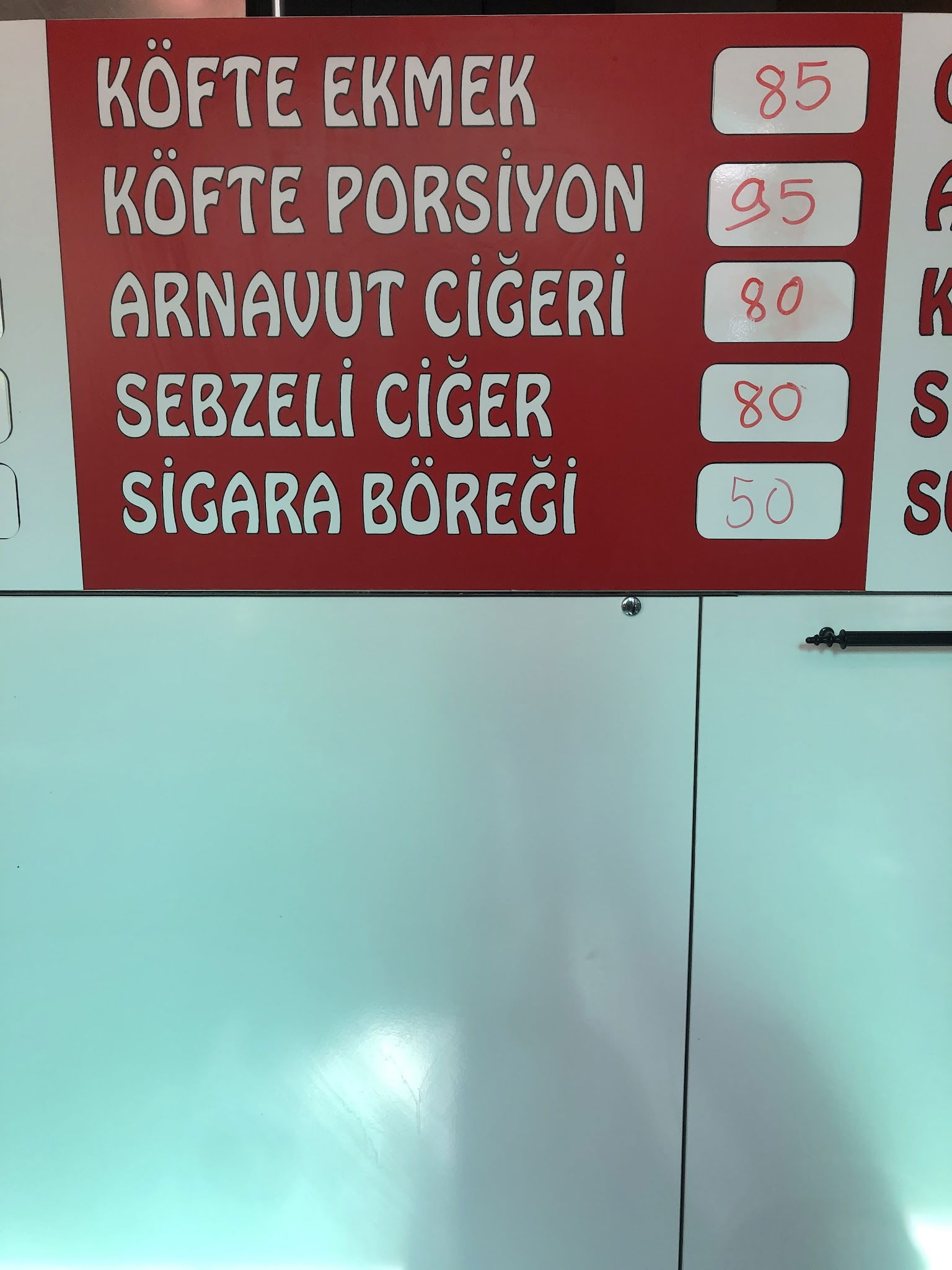 Akçam Cafe. Tost-Kumru