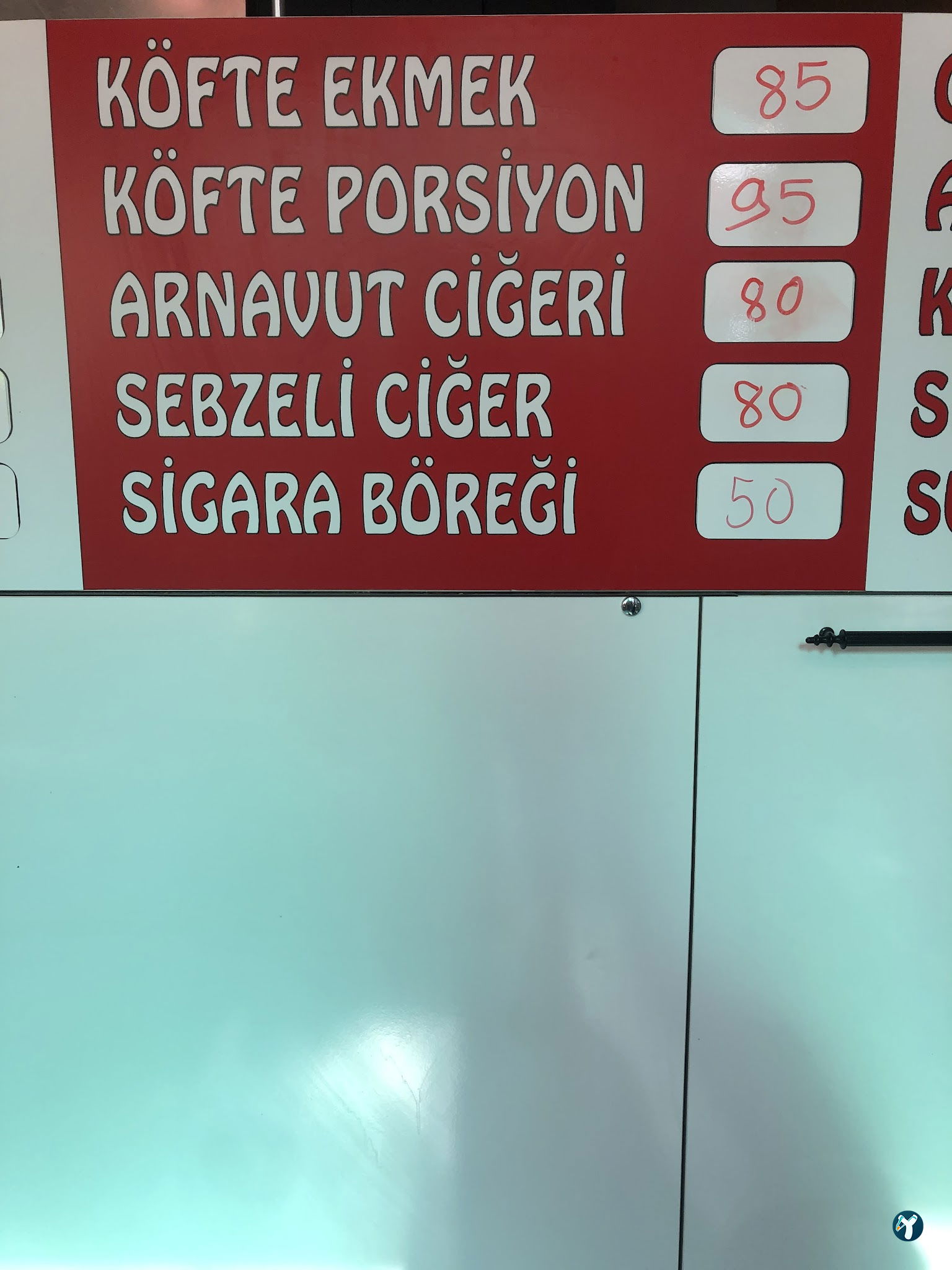 Akçam Cafe. Tost-Kumru