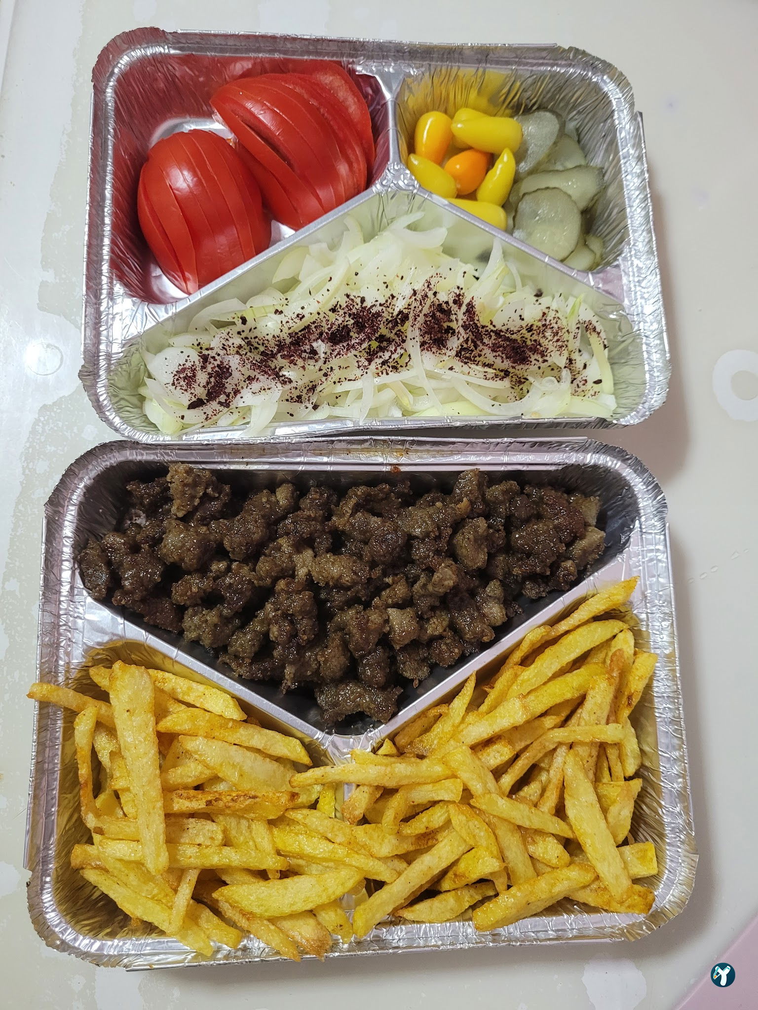 Akçam Cafe. Tost-Kumru