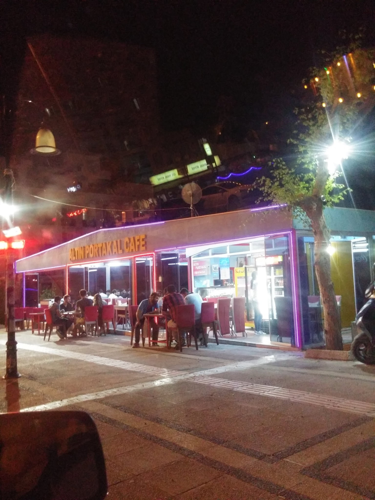 Altın Portakal Cafe