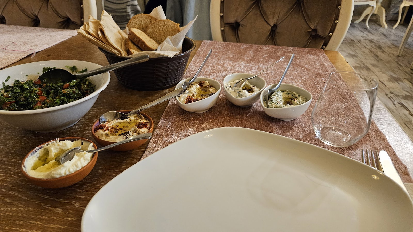 Lübnan Restaurant(Pixy House)