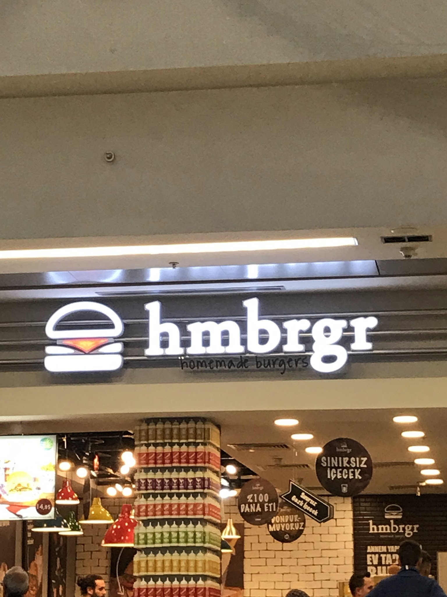 Hmbrgr Armada