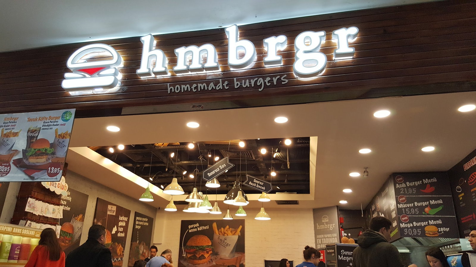 Hmbrgr Armada