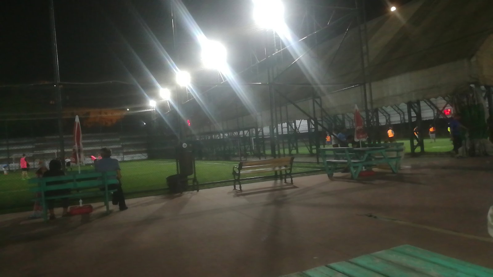 Öncü Halı Saha & Cafe